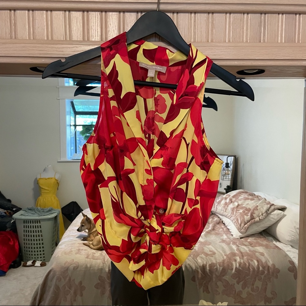 Banana Republic Tank